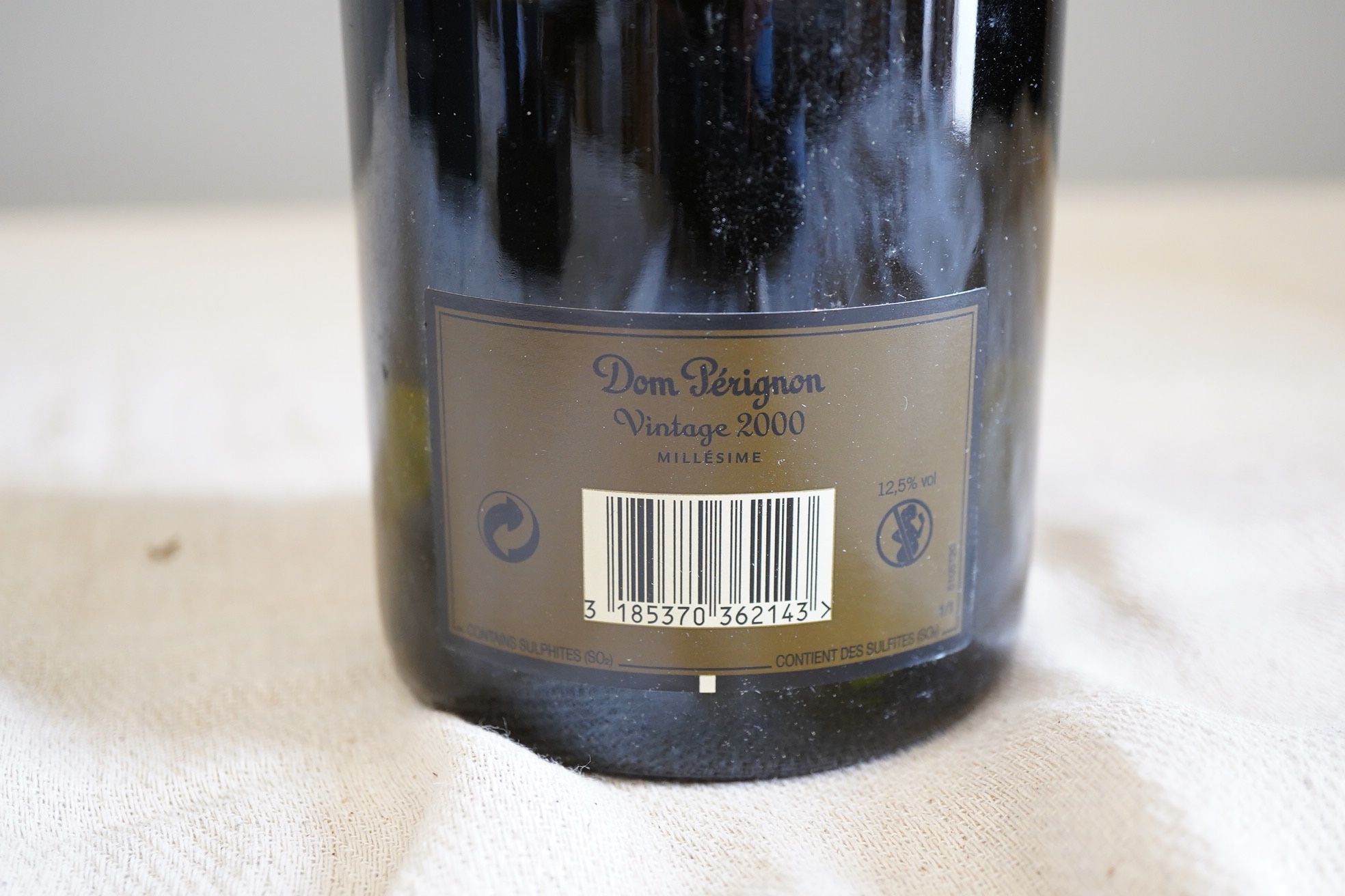 Champagne: Dom Perignon, 2000